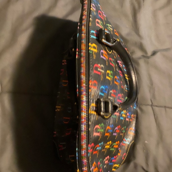 Dooney and Bourke purse - Picture 2 of 5